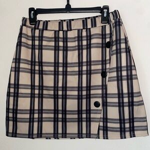 Prettylittlething skirt